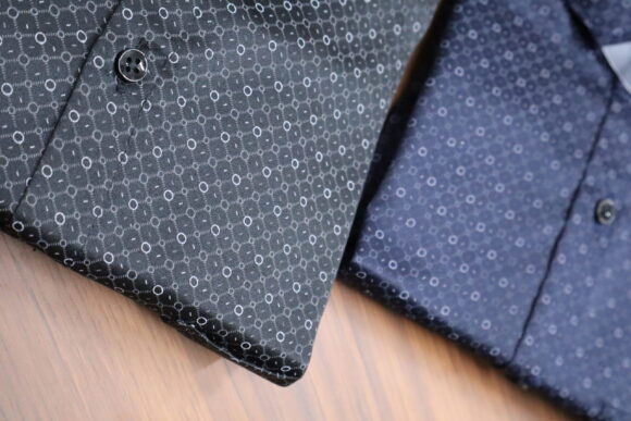 HEAVY SOBER PRINT SHIRTS NAVY BLUE - Image 3