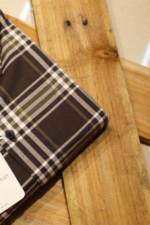 MEDIUM CHEX SHIRTS BROWN & WHITE - Image 3