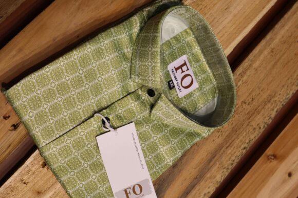 SATIN SOBER PRINT SHIRT 250 OLIVE GREEN